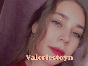 valeriestoyn Chatte Rasée