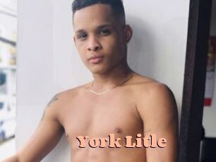 York_Litle Chatte Rasée
