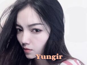 yungir Chatte Rasée