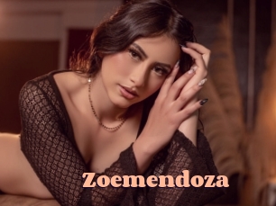 zoemendoza Chatte Rasée